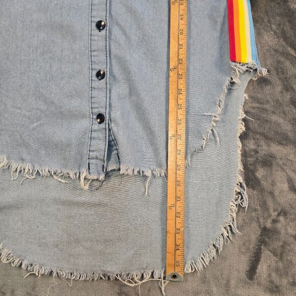 Kroix Shirt Womens Medium Blue Chambray Longline Distressed Rainbow Tunic - Picture 8 of 13